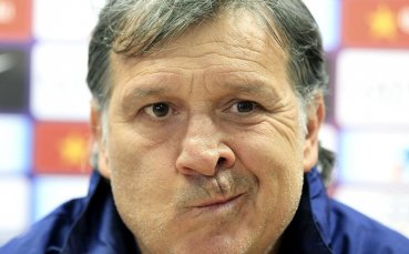 Санабрия решава тази седмица дали ще остане в Барса