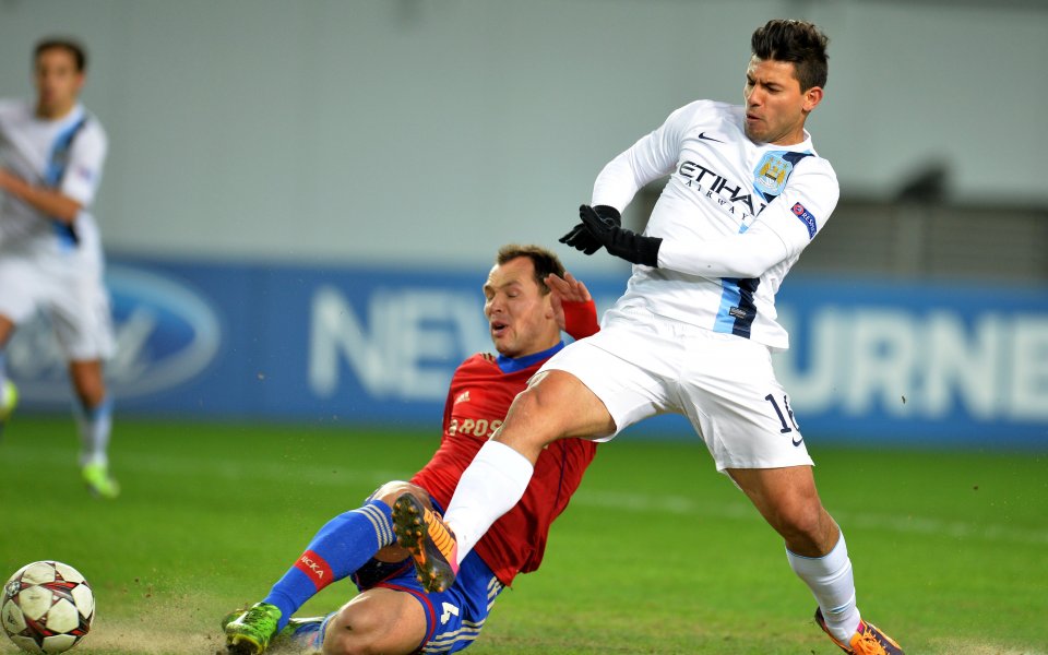 В Русия боядисаха терена в зелено, за да изглежда добре