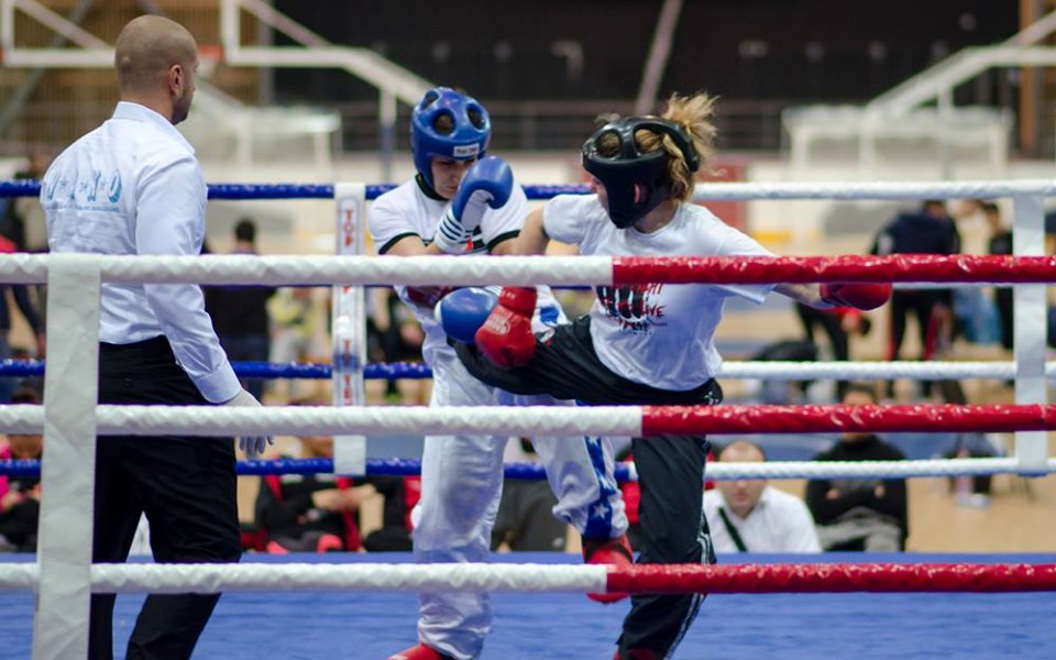 Двама състезатели заминават на световното  по кикбокс в Анталия