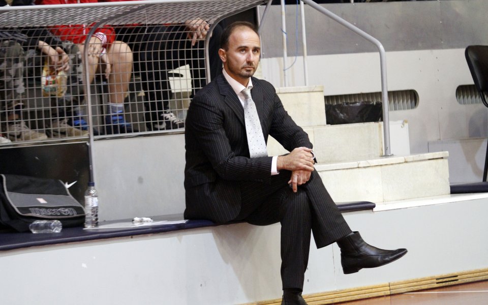 Треньорът на Лукойл Галанис: Трябва да си извадим поуки, иначе следват още загуби