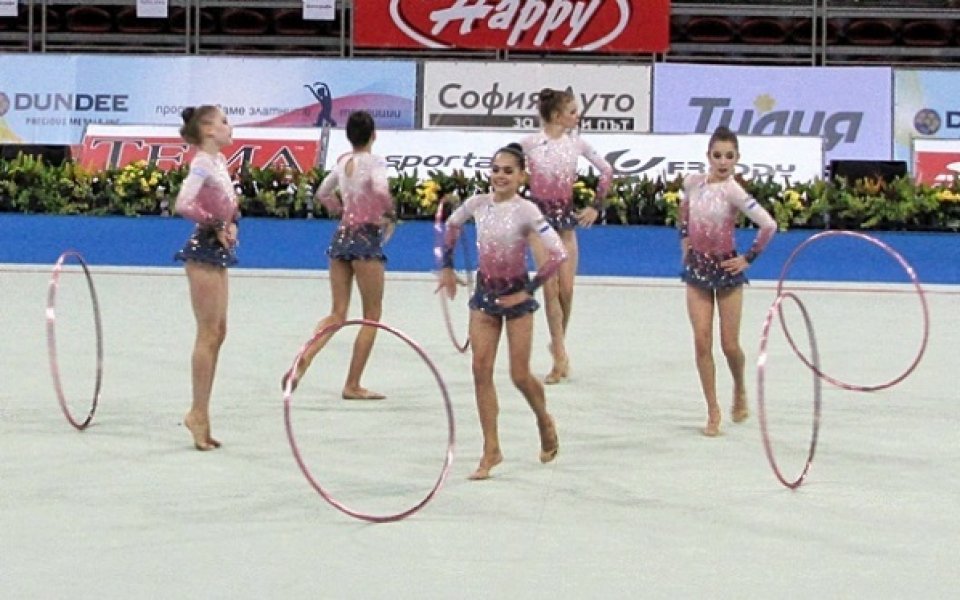 Ансамбълът – девойки ще участва в голямо гимнастическо шоу