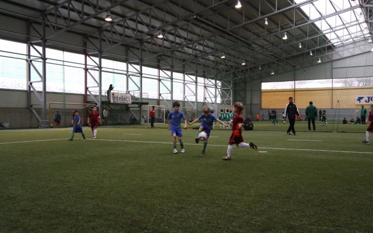 Бейби лигата събра Меси и Любо Пенев