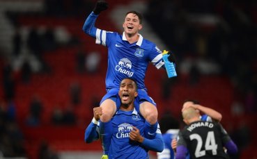 ВИДЕО: Евертън попари Дейвид Мойс и „червените дяволи“ в края