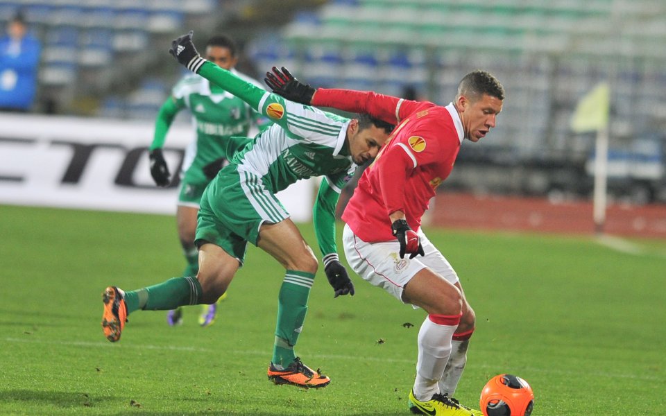 Най-после - след 10 седмици ПСВ победи в Холандия