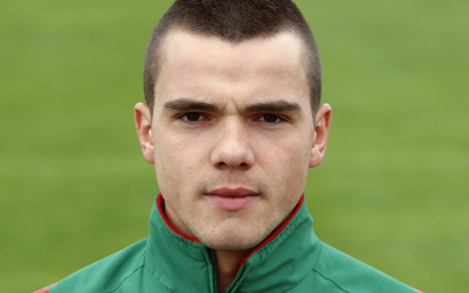 ВИДЕО: Младежки национал не спира да бележи в Белгия