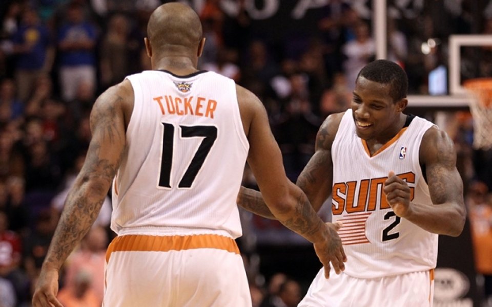 Финикс с пета поредна победа в НБА