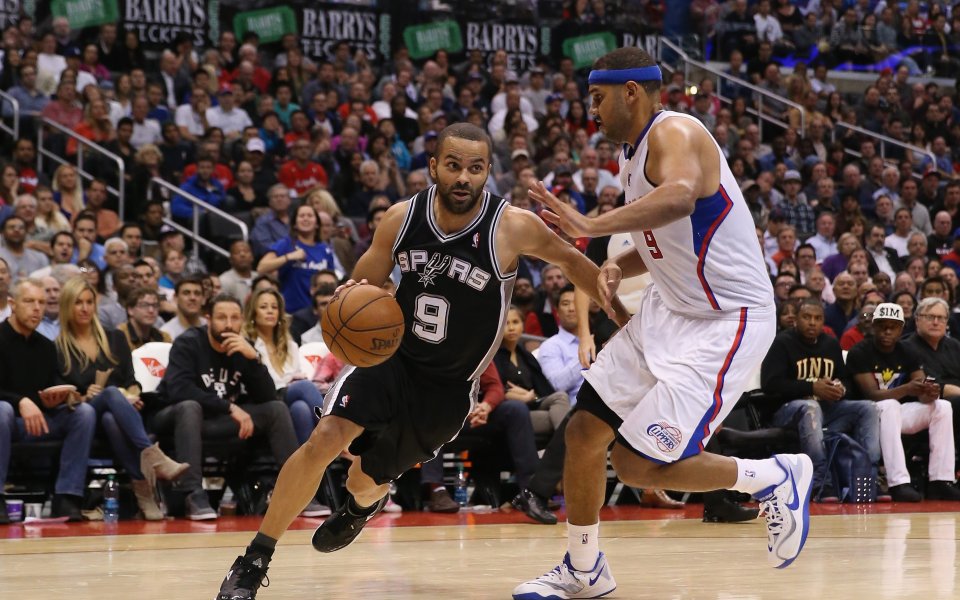 Клипърс прекъсна серията на Сан Антонио