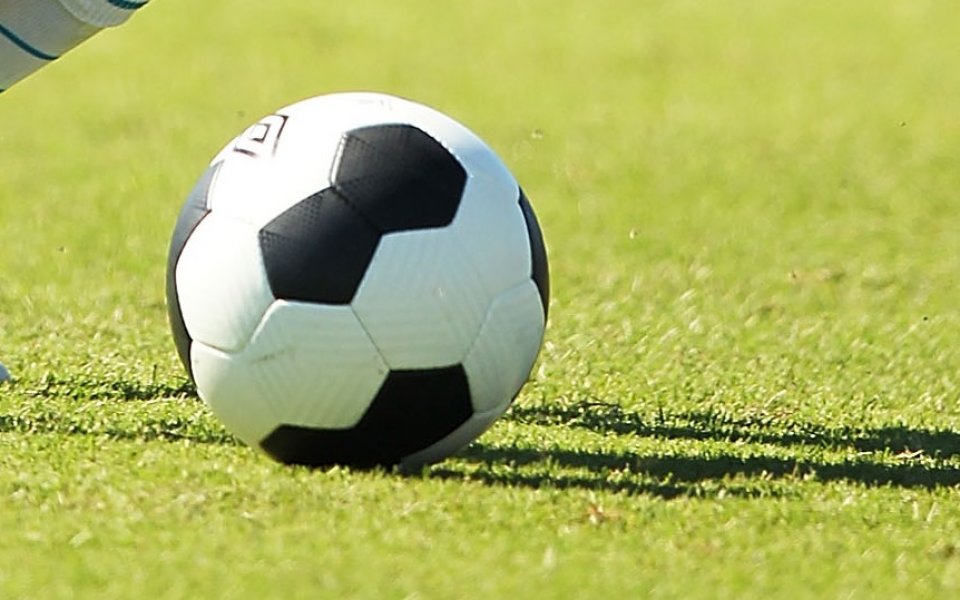 ВИДЕО: Лудо „фристайл“ изпълнение с топка