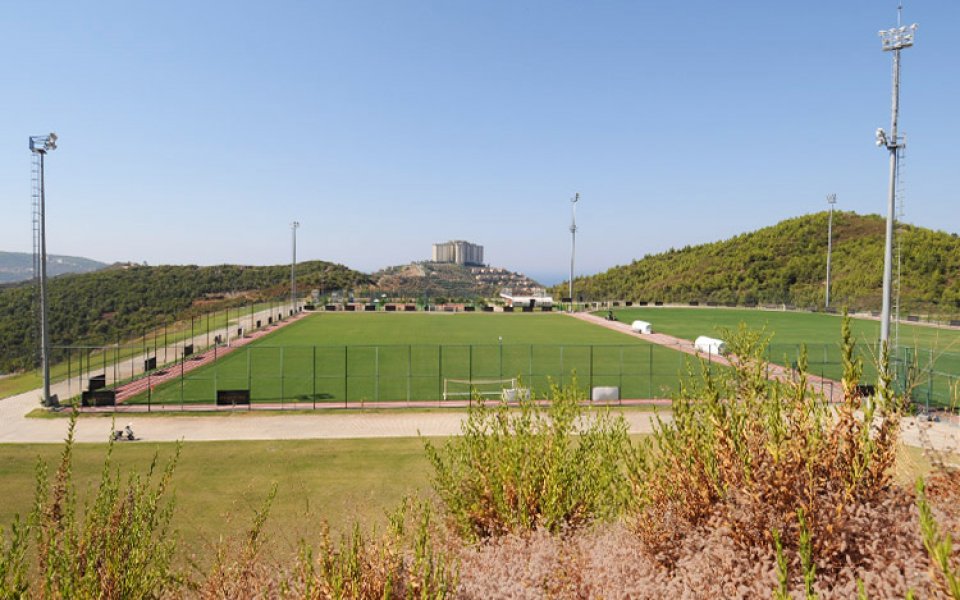 Берое играе с грузинци и казахстанци на турнир в Турция