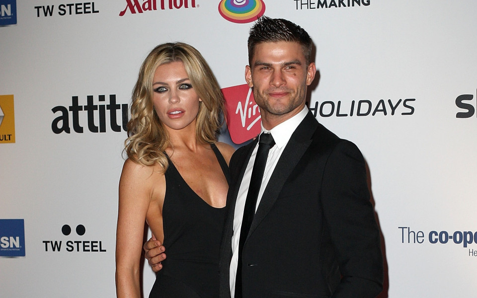 ВИДЕО: Любимата на Питър Крауч победи в английското Dancing Stars