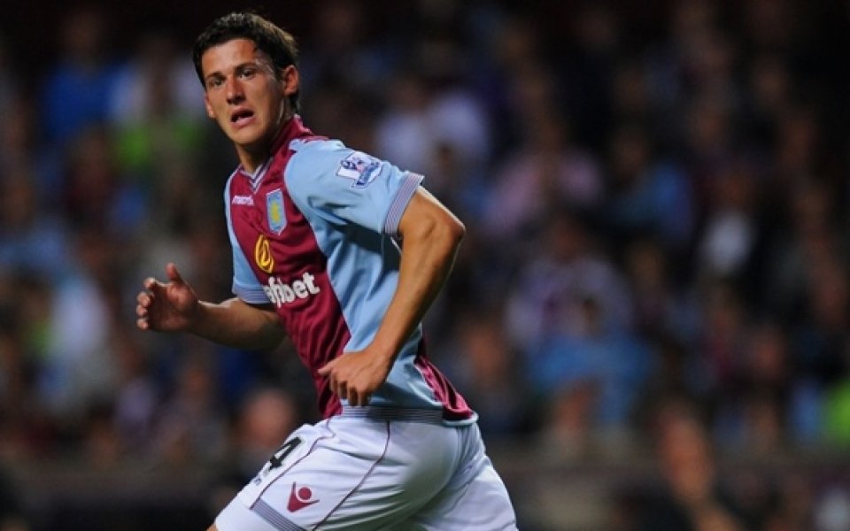 3 минутки за Тонев при загуба от Кристъл Палас, Бербатов не игра за Фулъм