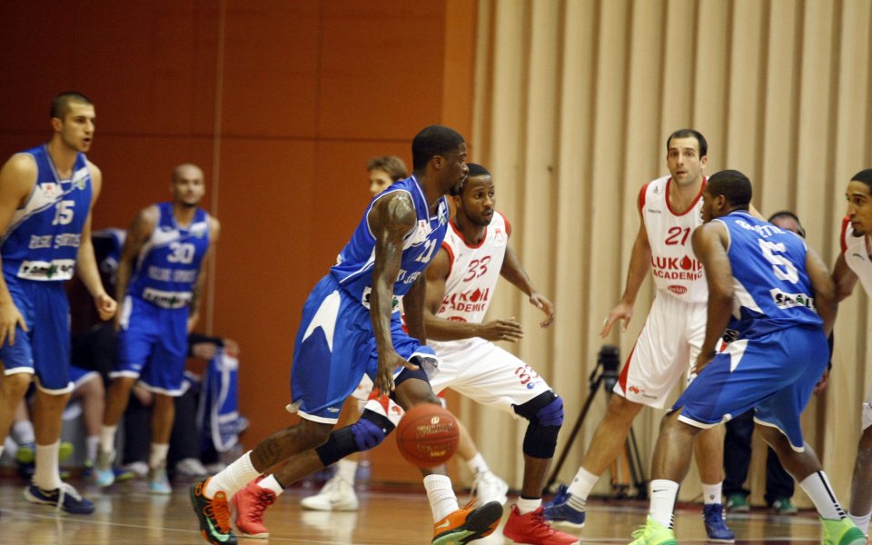 Рилецо разби Берое