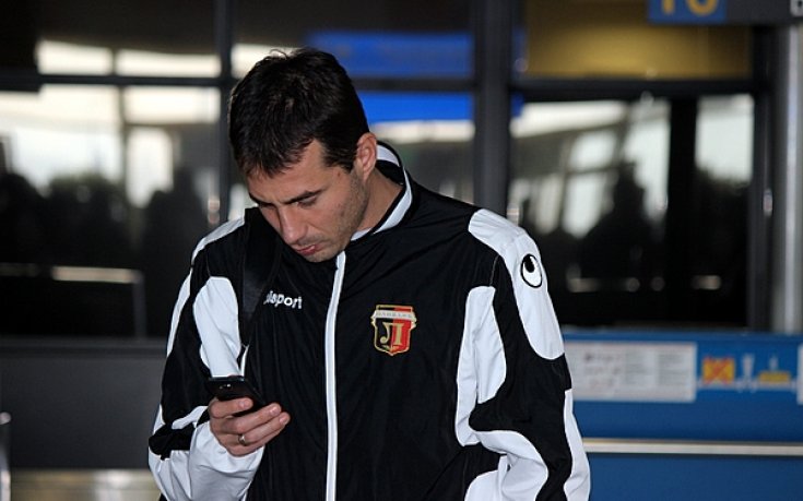 СНИМКИ: Сашо Станков и 9 футболисти тръгнаха за Испания, там ги чакат 5, останалите утре