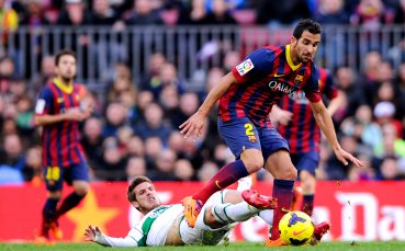 Арсенал пожела защитник на Барселона