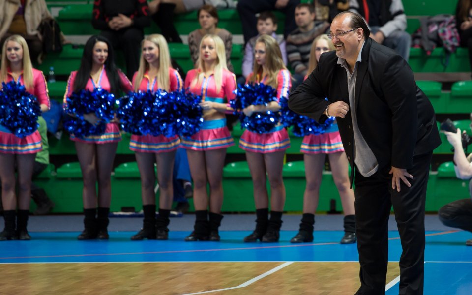 Александър Джикич пое Македония