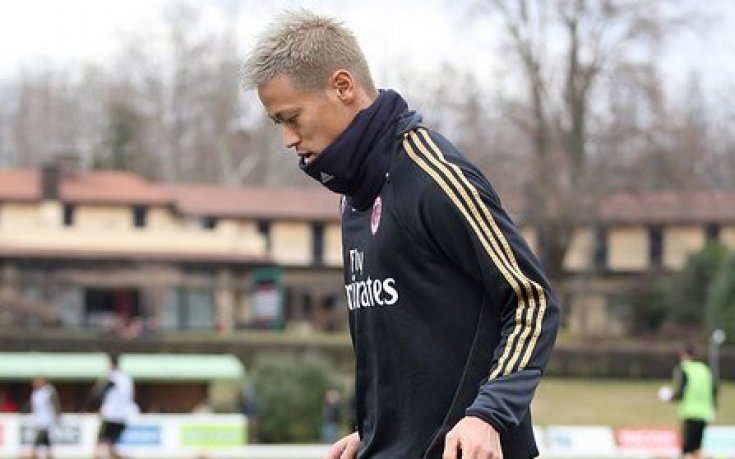 СНИМКИ: Хонда вече тренира с Милан