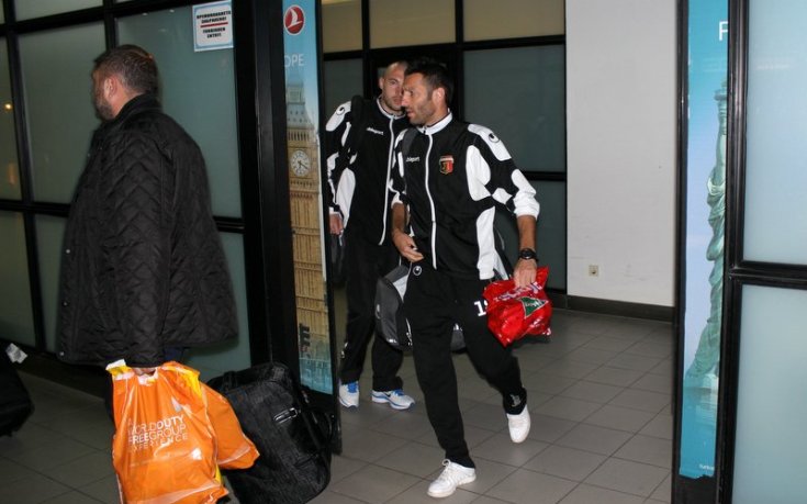 СНИМКИ: Локо Пд се завърна в добро настроение от Канарските острови