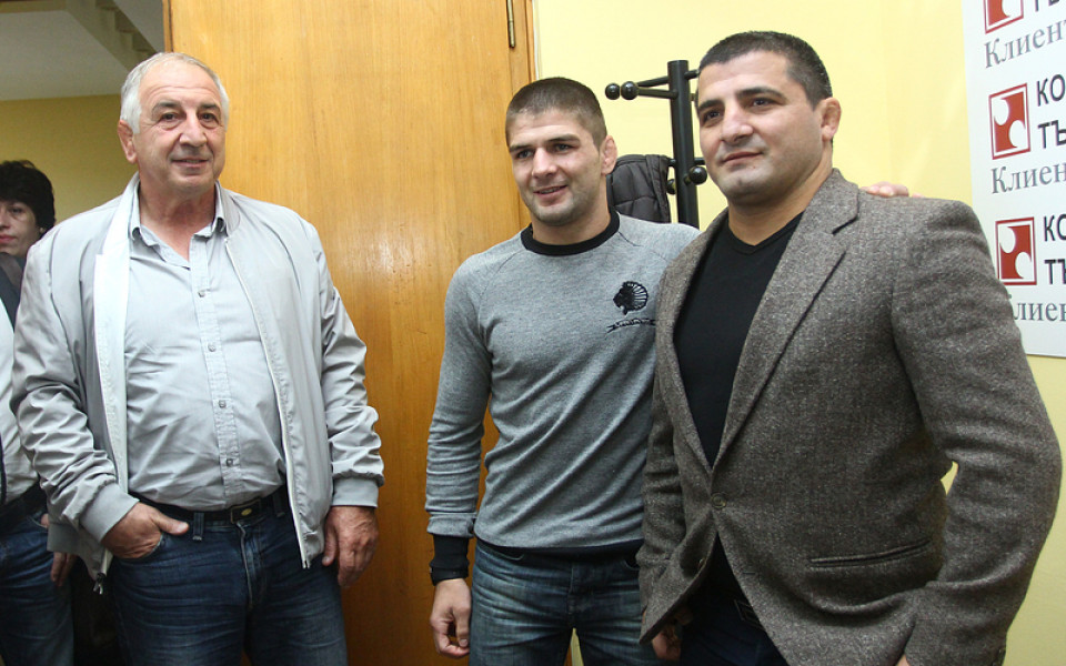 Армен Назарян води трима национали на турнир в Русия