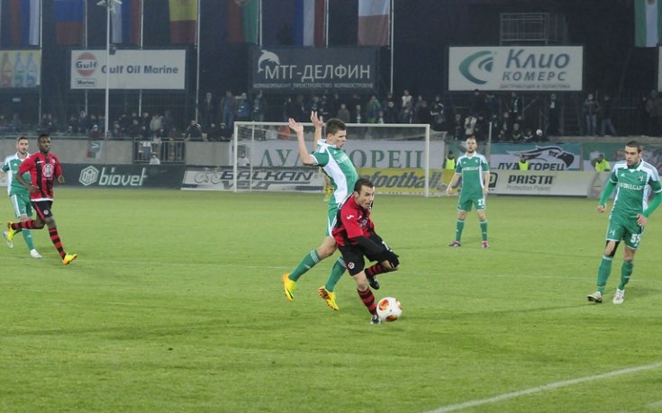 Лудогорец заминава с 31 футболисти за Белек