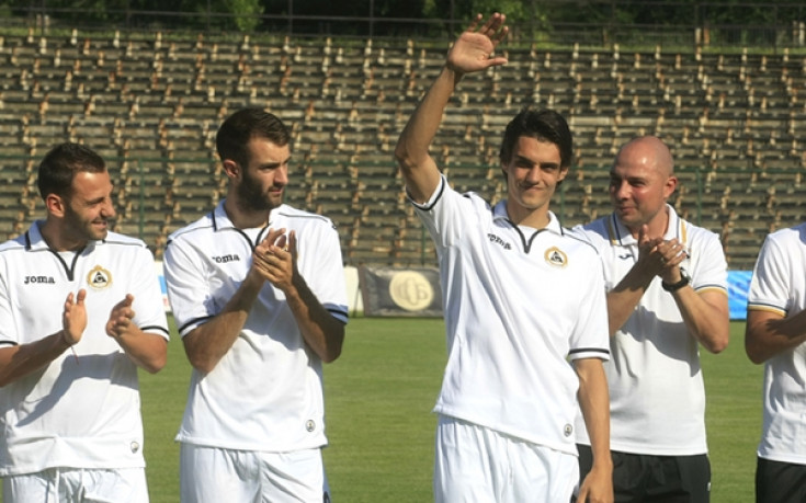 Наско Курдов: Искам да играя силно за Славия, а после да отида в чужбина