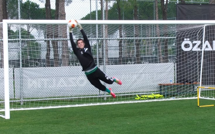 СНИМКИ: Лудогорец стартира сериозните тренировки