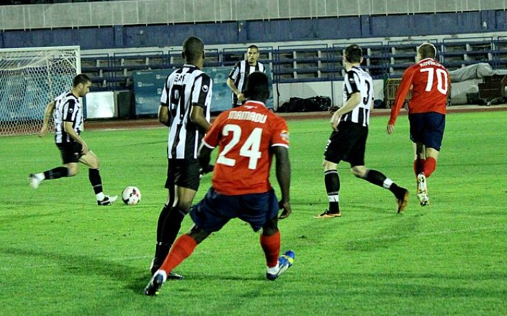 СНИМКИ: Локо Пд хиксира с унгарски евроучастник, недоволни от съдията