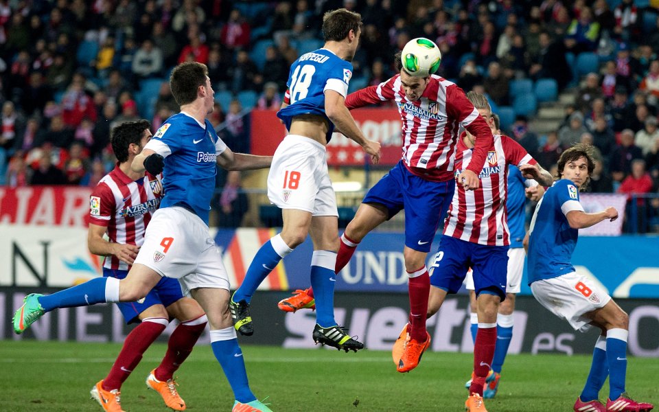 Атлетико взе минимална преднина преди реванша срещу Атлетик