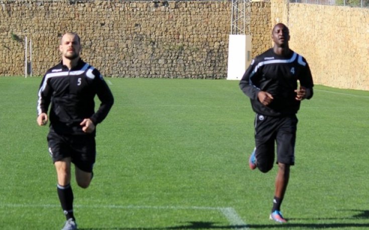 СНИМКИ: Локо Пд с тежка тренировка, ще има и втора за деня, Мендес само бяга