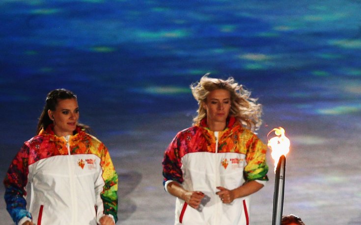 Романтичната връзка между пазител на огъня и Путин