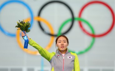 Корейско злато в бързото пързаляне на 500 м