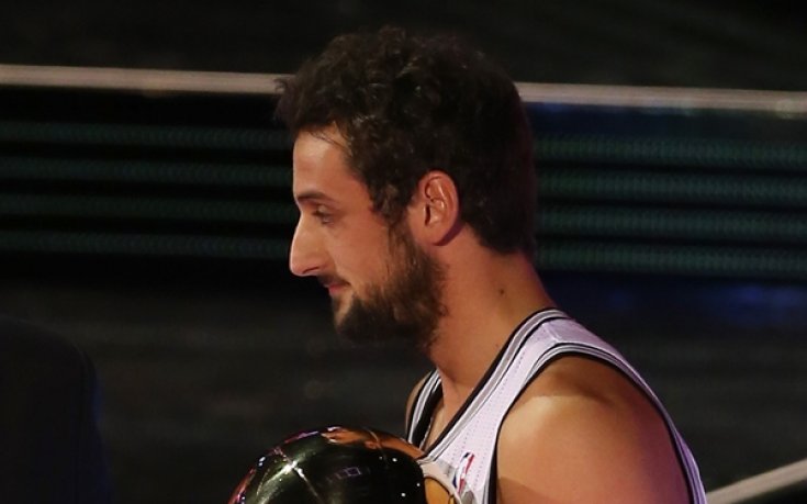 Уол, Лилард и италианецът Белинели с призовете от Звездните състезания