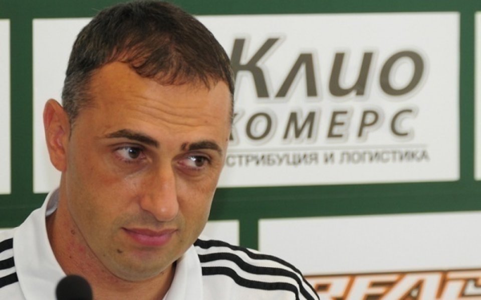 Нов успех за Петев в Кипър, Генчев с цял мач за АЕЛ