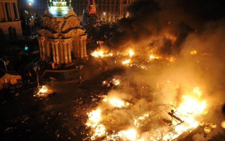 20 загинали и стотици ранени при ожесточени сблъсъци в Киев