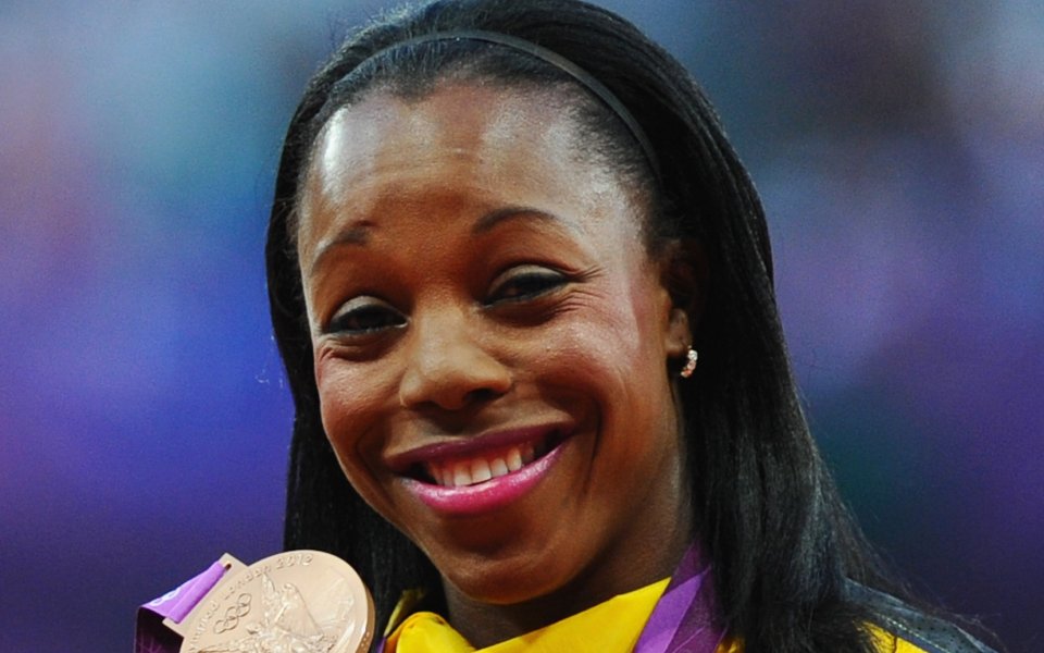 Вероника Кембъл-Браун се завръща на пистата