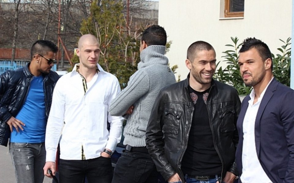 Божинов сплотява колектива в Левски с вечеря