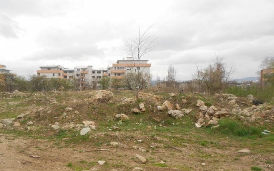 Фенклубът на Етър разпространи кратък филм за състоянието на футболните терени