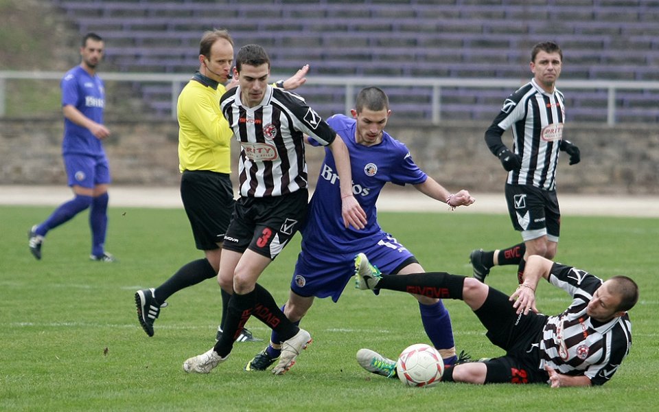 Голямото дерби на Северозапада не излъчи победител