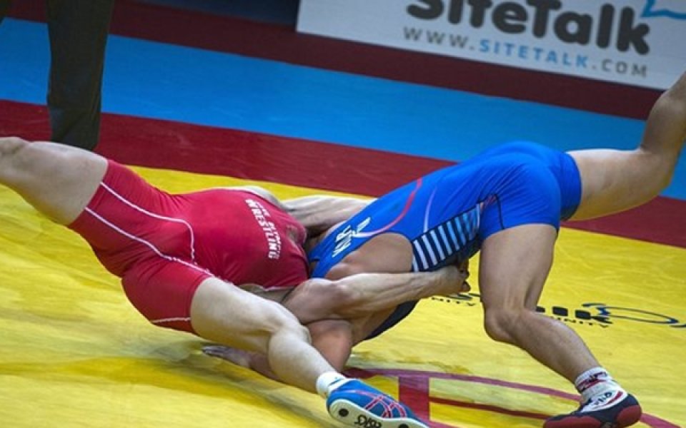 Националите по борба се готвят за Евро 2014