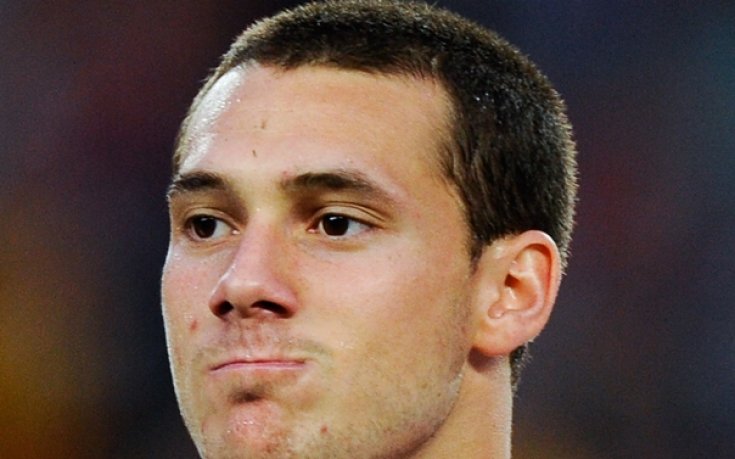 Футболист на Севиля аут за шест месеца