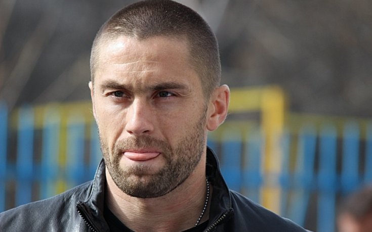 Левски вдигна Крумов за Коматево