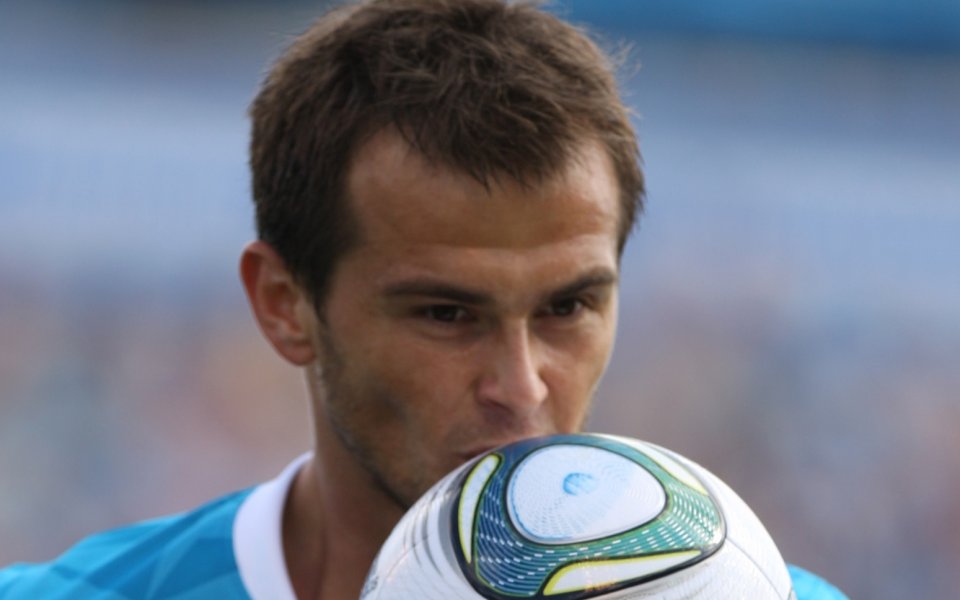 ВИДЕО: Мъката да гледаш мач отстрани