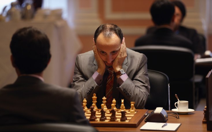 Топалов почти изгуби шансове за спечелване на Турнира на претендентите