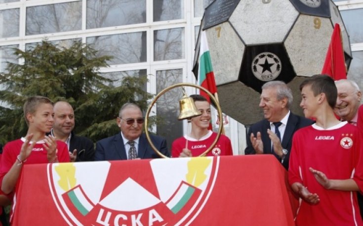 ЦСКА продаде над 10 хил. акции в петък