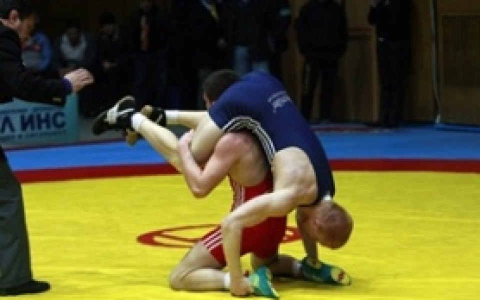 Над 200 борци взеха участие в международния турнир 