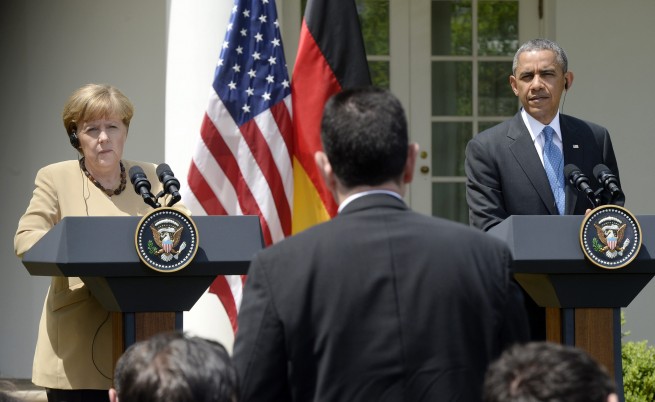 Меркел и Обама заплашиха Русия с нови санкции