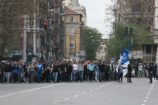 Преди Вечното дерби шествие на феновете на Левски1