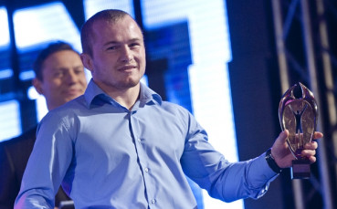 Дубов и Александров с поясите на 