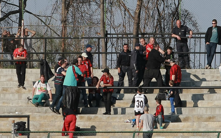 Безпрецедентно: Фенове на Локо Сф дадоха своите на БФС