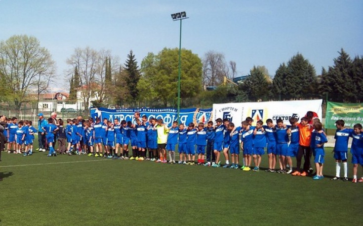 СНИМКИ: Илиев и Огнянов присъстваха на турнир посветен на „100 години Левски”