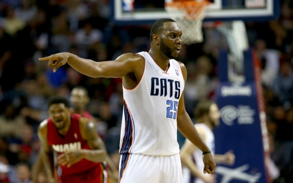 Шарлът влезе в плейофите за втори път в историята